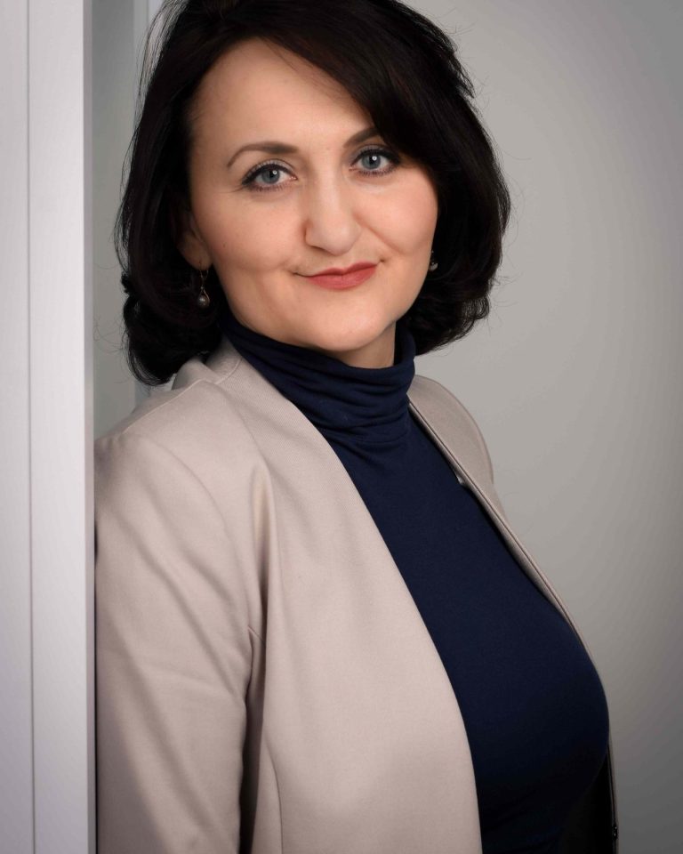 Irina Stremel – Karriereberaterin & Bewerbungscoach in Wolfsburg Irina Stremel – Karriereberaterin & Bewerbungscoach in Wolfsburg